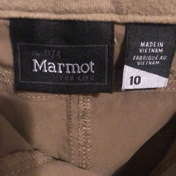 Like New Women’s Marmot Shorts 10 - Picture 10 of 12